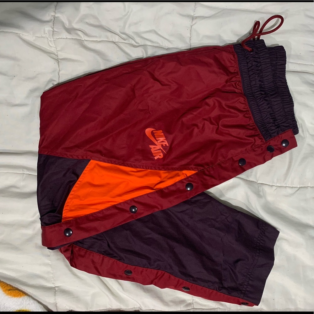 Women’s Nike Side button pants